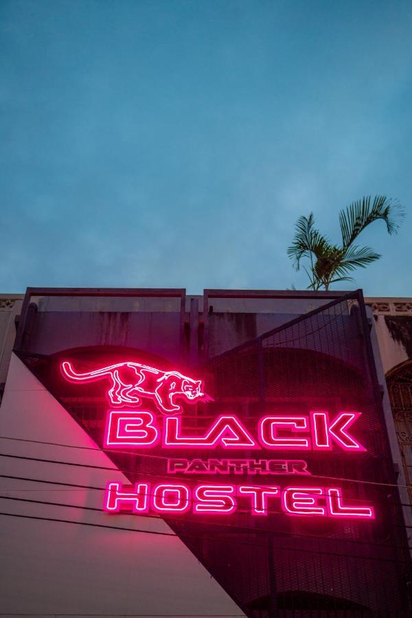 Black Panther Hostel Phuket Exterior foto